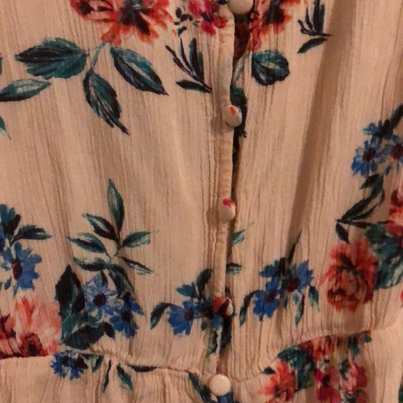 Summer top - Picture 3 of 3